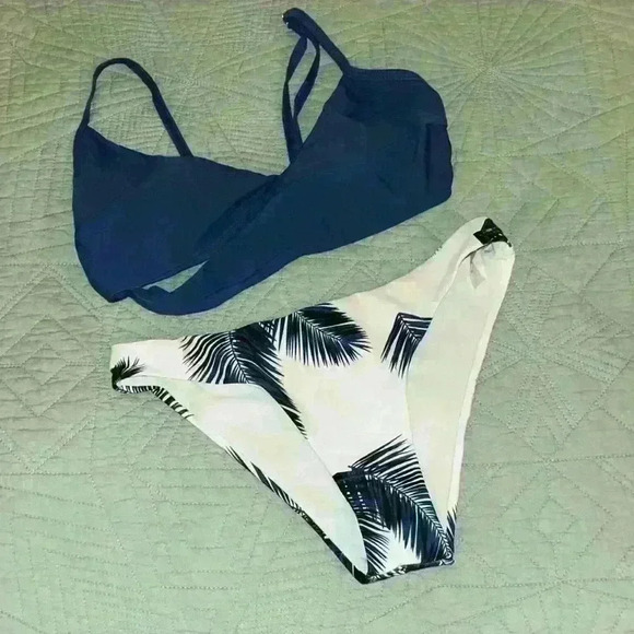 SHEIN Other - SHEIN bathing-suit small